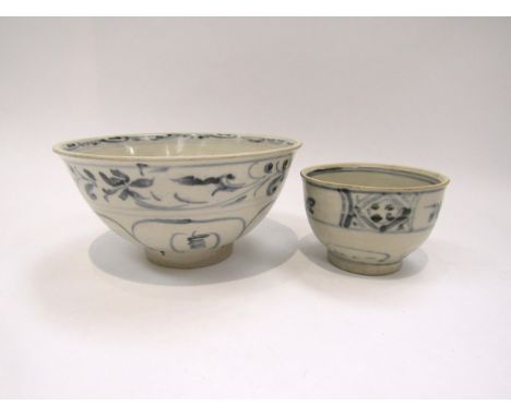 Two 15th Century pieces from the Saga Visal Hoi-an hoard shipwreck, a footed bowl, 8cm tall x 15.5cm diameter and a teas bowl