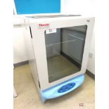 UNUSED Thermo Scientific Max Q 6000, Incubated Floor Shaker