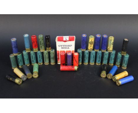 A Collection of 16 bore shotgun cartridges, paper cased to include Eley, Yellow Wizard, Johann, Springers, Erren, Vienna, Mat