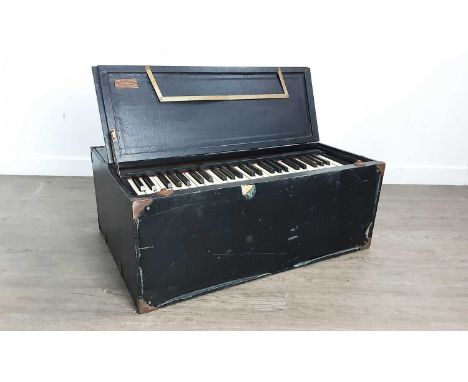 ESTEY ORGAN CORPORATION, PORTABLE ORGAN, BATTLEBORO, VERMONT, EARLY TO MID-20TH CENTURY mounted maker's plaque, cased in blac