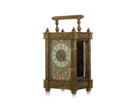 FRENCH CARRIAGE CLOCK, LATE 19TH CENTURY with single train movement, the white enamel chapter ring with Arabic numerals, blin