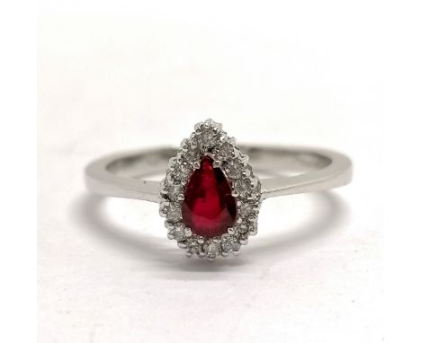 18ct hallmarked white gold pear shaped ruby &amp; diamond cluster ring - size S &amp; 3.5g total weight 