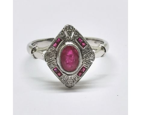 18ct marked white gold ruby &amp; diamond Art Deco style ring - size O½ &amp; 3.6g total weight 