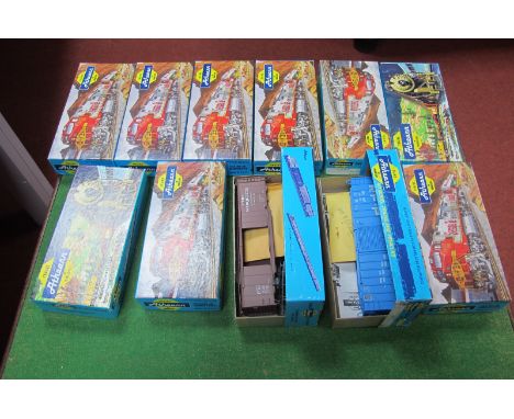 Eleven 'HO' Scale American Outline Rolling Stock Plastic Kits, by Athearn, unstarted, unchecked, boxed.