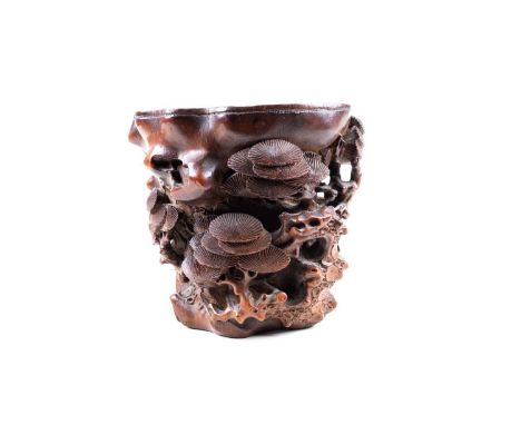 A good Chinese carved bamboo brush pot,中国， 竹刻笔筒一件，明代Ming dynasty, carved and pierced as a rhinoceros horn libation cup, well 