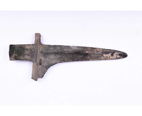 A Chinese cast bronze Ge, Warring States, the tapering blade with subtle median ridge, the ricasso with rectangular aperture,