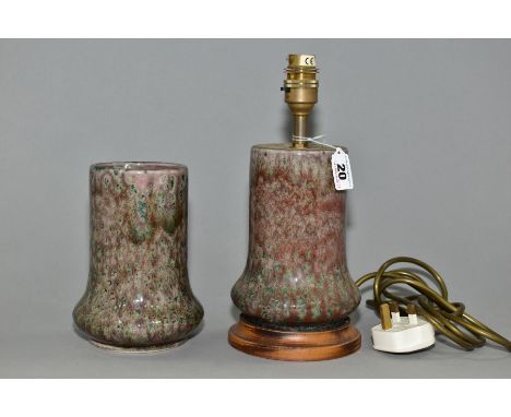 A COBRIDGE STONEWARE HIGH FIRED TABLE LAMP AND VASE, both of cylindrical form with a bulbous base and with speckled and mottl