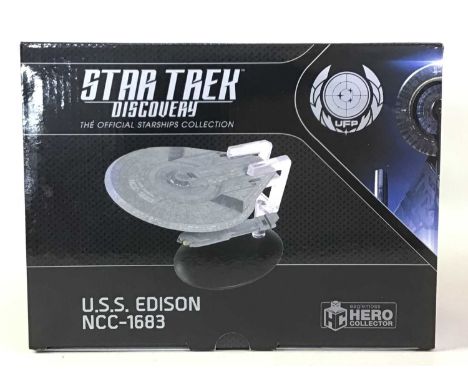 COLLECTION OF STAR TREK DISCOVERY MODELS, FEDERATION STARSHIPS BY EAGLEMOSS including U.S.S. Enterprise NCC-1701, U.S.S. Disc