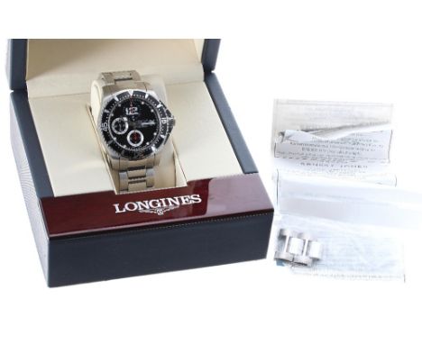 Longines Hydro Conquest Chronograph automatic stainless steel gentleman's bracelet watch, ref. L3.644.4, serial no. 3437xxxx,
