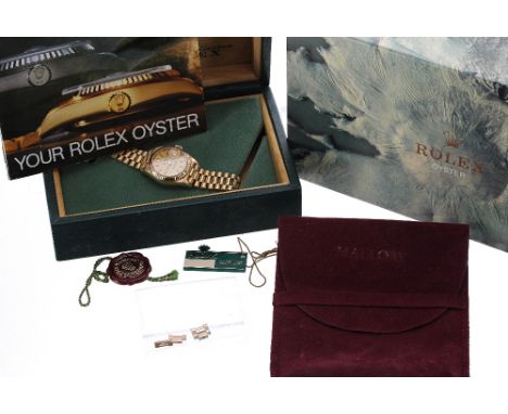 Rolex Oyster Perpetual Datejust 18ct lady's bracelet watch, ref. 69178, circa 1986, serial no.900xxxx, fluted bezel, champagn