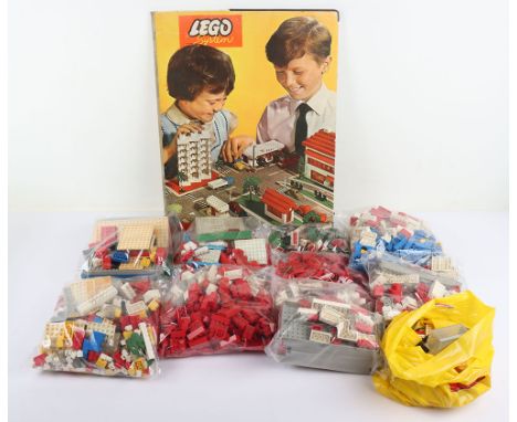 A Quantity of  1960’s loose Lego System Sets, 5.5 kg in weight, bagged up, Lego System playboard, 2 x Ideas Books no.2,  Idea