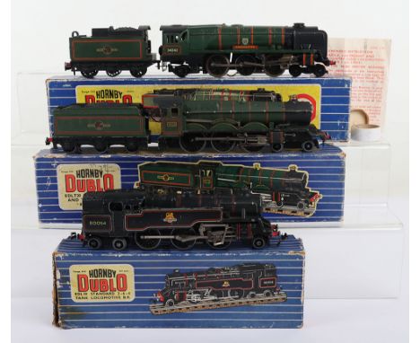 Three boxed Hornby Dublo locomotives, 3235 4-6-2 Dorchester locomotive and tender, EDLT20 4-6-0 Bristol Castle locomotive and