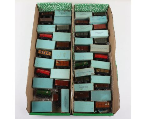 Hornby Dublo boxed Rolling stock, including petrol tank wagon, box vans, open wagons, horse box, fish van and more, generally