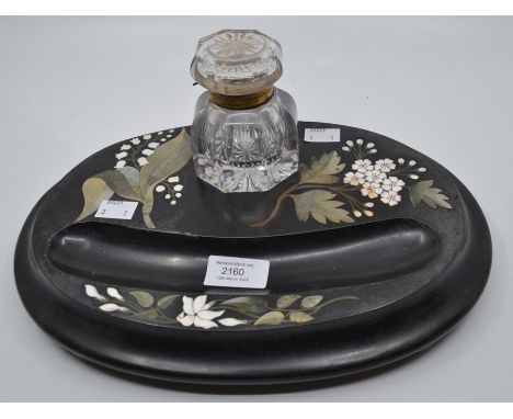 Ashford black marble, early 20th Century desk stand, with glass inkwell with flower and leaf insert decoration