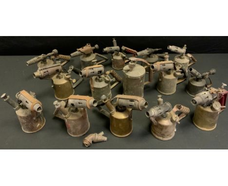 A Monitor paraffin lamp / blow torch;  Fourteen others, similar, (15). 