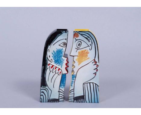   Paar Vasenobjekte, Goebel, 20.Jh.   aus der Serie "Homage Collection a Picasso", "Head resting upon Hands", Porzellan, poly