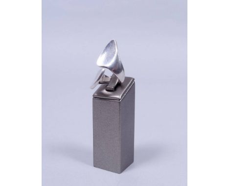   Ring, 925er Silber, Georg Jensen, Dänemark, wohl 1960er Jahre   abstrakte Form, ca. 22,6g, RG 52, Tragespuren        Modern