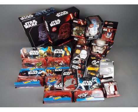 Hot Wheels, Star Wars, Disney - A collection of approximately 20 Star Wars orientated diecast vehicles, toys, key rings coast