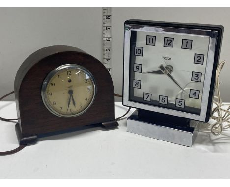 Two vintage electric mantle clocks, Smiths mystery clock &amp; a Temco (untested)
