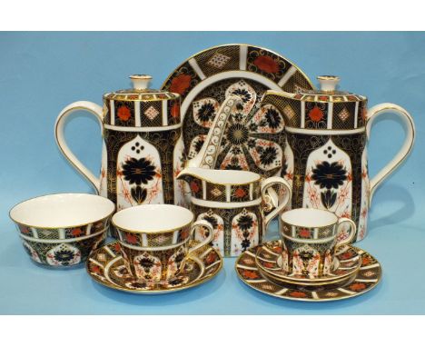 Forty-one pieces of Royal Crown Derby 'Old Imari Japan' pattern 1128 tea and coffee ware, comprising: coffee pot (a/f, crack 