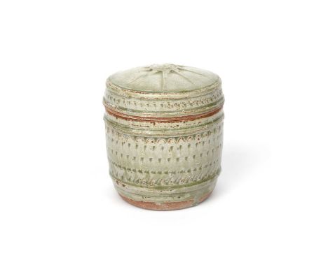 Richard Batterham (1936-2021)an early stoneware caddy and cover, with chatter bands, covered to the foot with an ash glaze,un