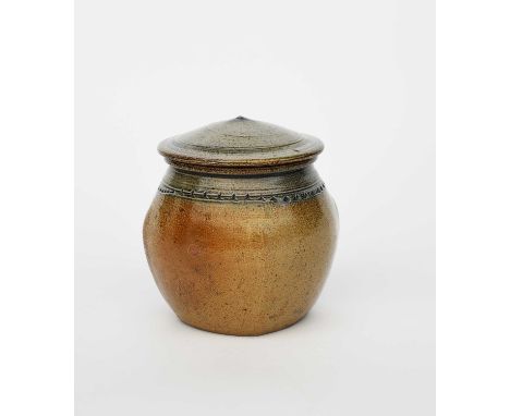 Richard Batterham (1936-2021)a salt-glaze stoneware square jar and cover, with chatter band, the cover and shoulder with blue