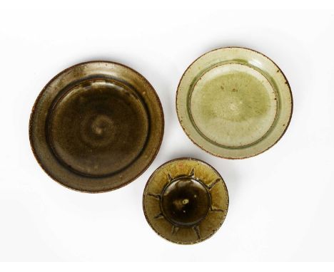 Richard Batterham (1936-2021)a stoneware supper dish, covered in an ash glaze, a stoneware star dish and another larger dinne