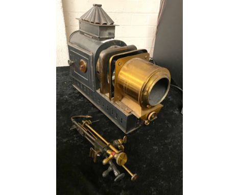 EARLY PROJECTOR / MAGIC LANTERN - A/F