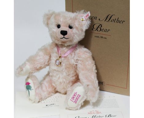 A Steiff Queen Mother bear, limited edition no1254/2002, rose mohair teddy bear complete with Wedgwood Jasper pendant, ear ta