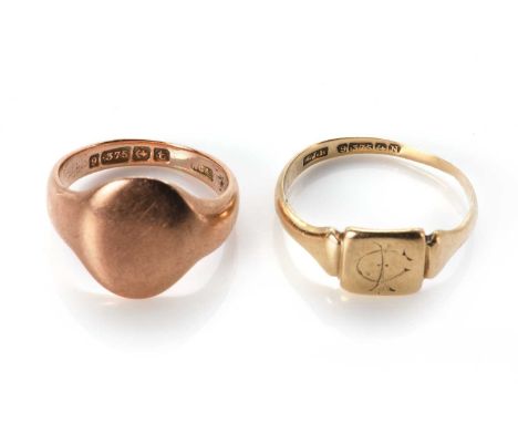 Two 9ct gold signet rings, a 9ct rose gold signet ring,with an oval head, to tapered shoulders and a D section shank, hand en