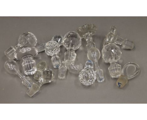 A quantity of decanter stoppers.