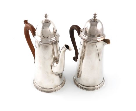 A pair of silver café au lait pots, by A and R Parsons, (Tessiers), London 1922, in the early 18th century manner, tapering c