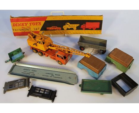 A quantity of Dinky die-cast toys, to include a boxed pavement set, no. 754, other items to include green trailer, 20 tonne l