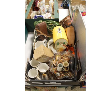 A TRAY OF COLLECTABLES TO INC A VINTAGE KODAK CAMERAS, PIPE ETC
