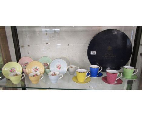 Set of 4 Royal Worcester coffee cans & saucers and Coalport cups and saucers