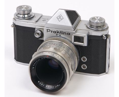 A Praktina FX SLR 35mm camera, with Carl Zeiss Jena Tessar 50mm F2.8 lens  In apparently working order, good condition, lens 