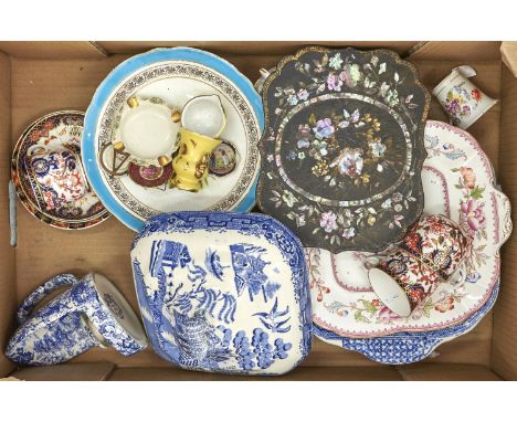 Miscellaneous ornamental ceramics, 19th c and later, to include a blue printed earthenware hand candlestick, oval Crown Derby