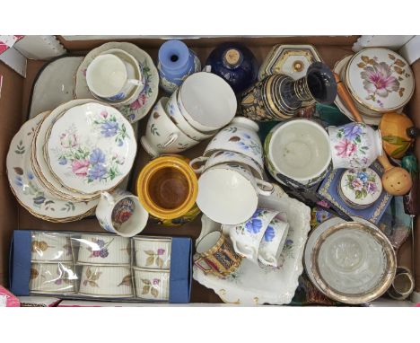 A quantity of Royal Albert Friendship Sweet Pea pattern tea ware, Wedgwood dressing table accessories, Wedgwood blue jasper d