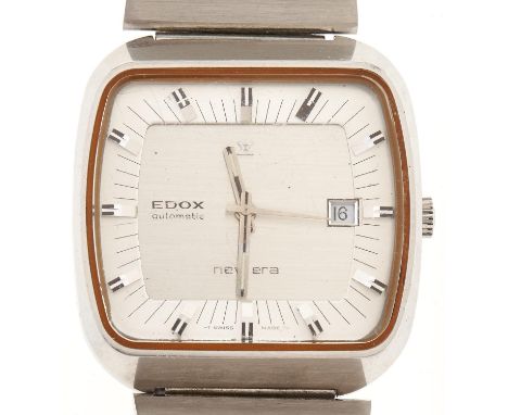A stylish 1970's Edox stainless steel self-winding gentleman's wristwatch New Era, original bracelet  Light consistent age we