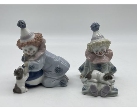 Lladro - Clown with Puppy and a Ball, and Lladro - Clown with Puppy. 
Good condition, no damage. 