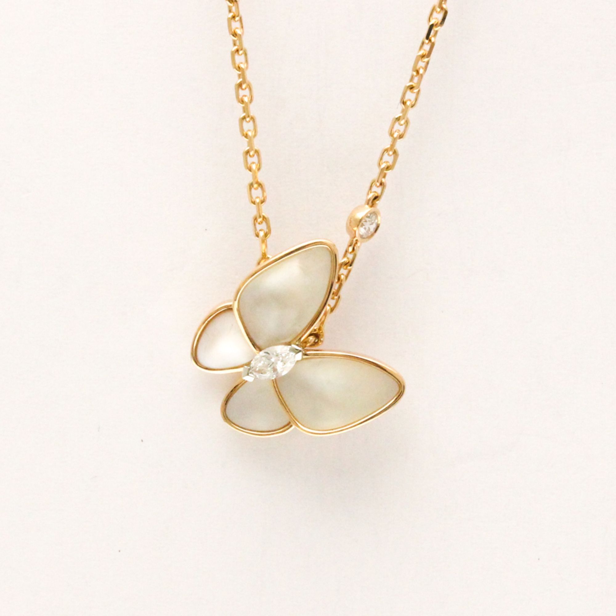 Van Cleef & Arpels De Papillon Pendant VCARO8FO00 Pink Gold (18K) Diamond,Mother Of Pearl Women,Men