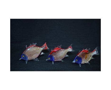 Vintage, Handmade, mouth-blown, Red/Blue and White with mult-shades of colors blended through-out the school of Tropical Fish