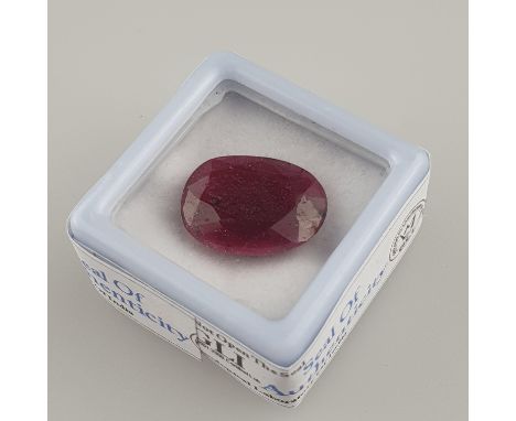Loser Rubin - oval facettierter Rubin von ca. 13.40ct., in Box versiegelt, mit Zertifikat13.40ct Certified ruby gemstone; sea