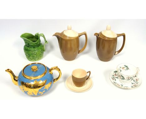 Crown Staffordshire bone china Wild Rose pattern part tea set comprising 5 cups, 7 saucers, 6 plates, jug, sugar bowl, preser