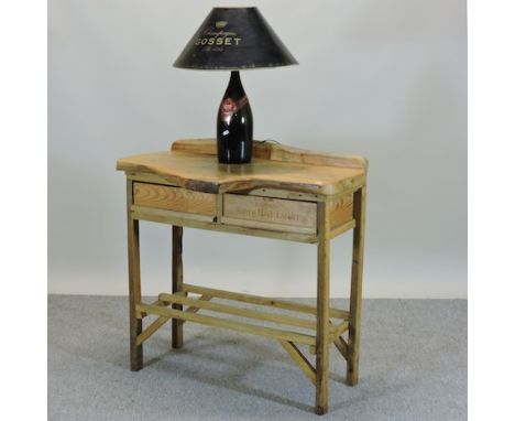 A rustic wooden wine crate side table, 95cm, together with a wine bottle table lamp