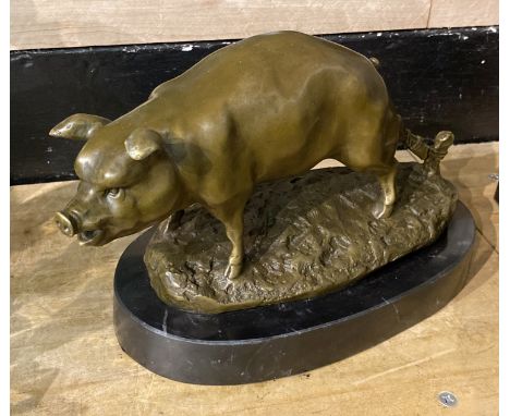 BRONZE PIG 17CMS (H) APPROX