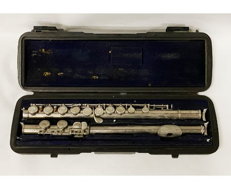 CASED CLARINET