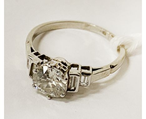 WHITE GOLD &amp; DIAMOND RING - SIZE K - APPROX 0.5CT DIAMOND 