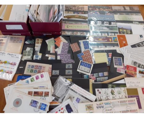 Loose stamps and First Day covers, mainly late 20th century, definitive's and a small stock book with contentsLocation: 