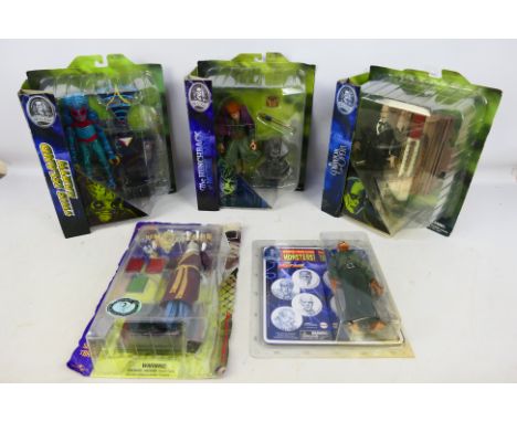 Sideshow - Diamond Select - A group of five carded 7" action figures 'Monster' themed figures. Lot includes Sideshow Claude R